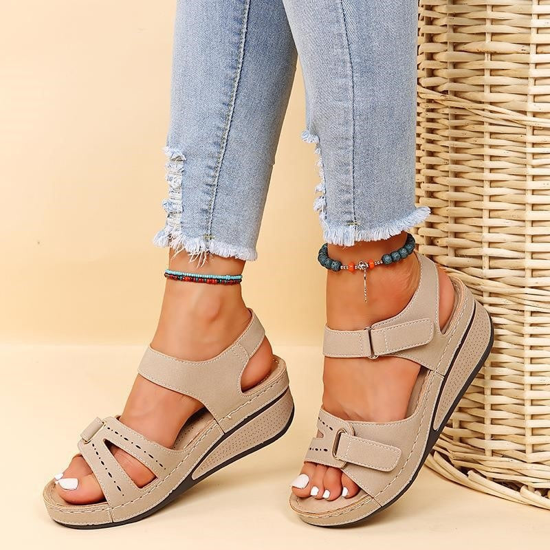 Thessa - Orthopädische Damen-Sandalen