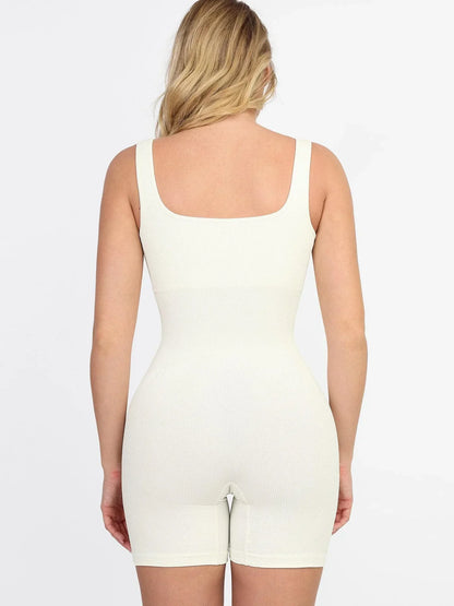 Aizyl - Jumpsuit Für Sportliche Frauen