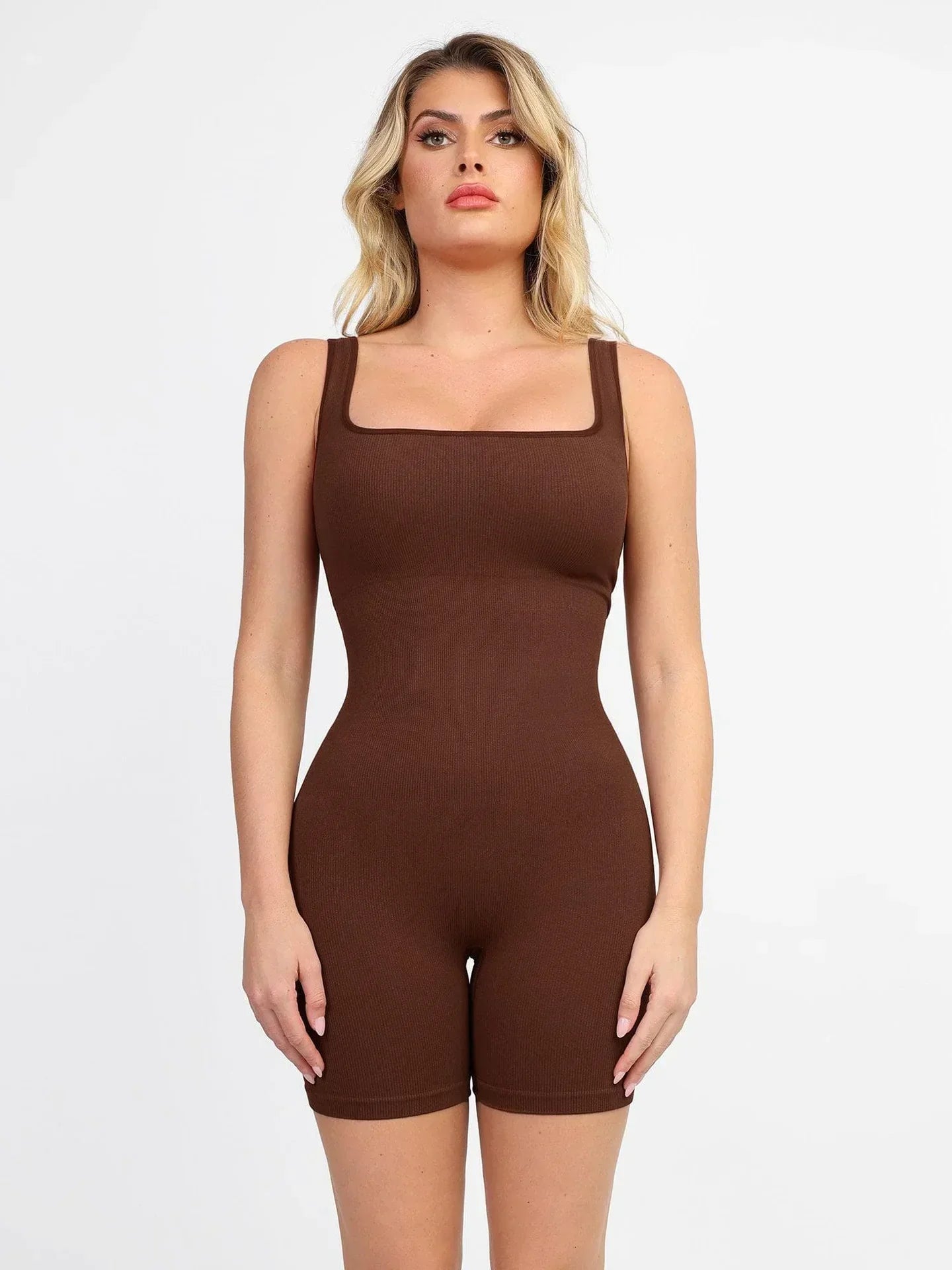 Aizyl - Jumpsuit Für Sportliche Frauen